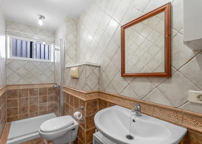 Costa Del Silencio Tenerife Sur *